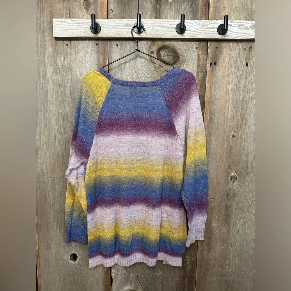 Express Lightweight Ombré Sweater in Purple & Yellow Size Small Women’s